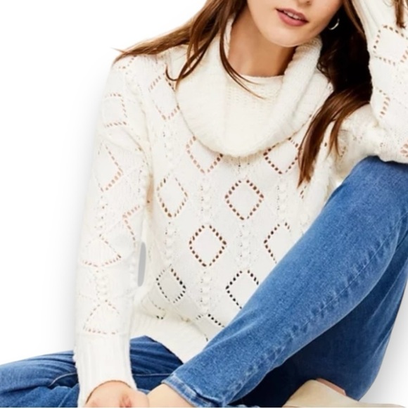 LOFT Small Whisper White Bobble Knit Wool Blend Long Sleeve Turtleneck Sweater - Picture 3 of 8